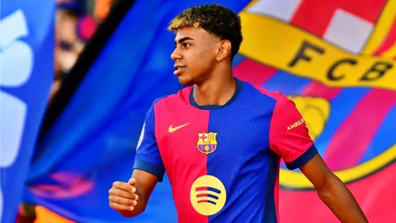 Yamal được ông thầy De la Fuente bảo vệ